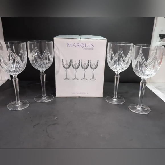 NWB MARQUIS BY WATERFORD 4 PC Boxed Setwaterford Crystal Wine Goblets